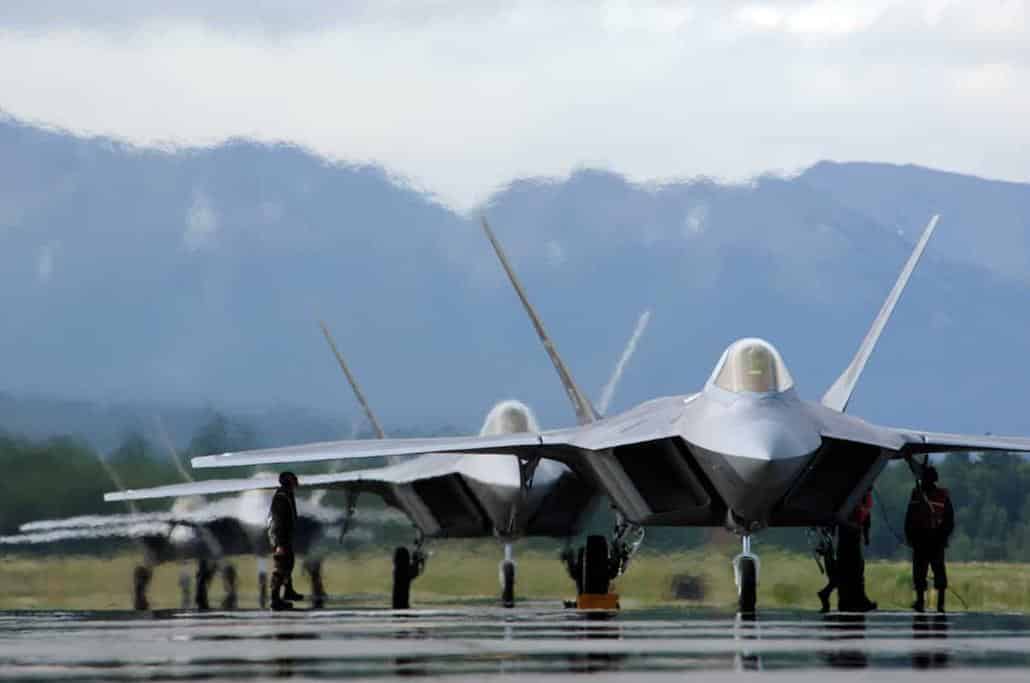 f-22 raptor games