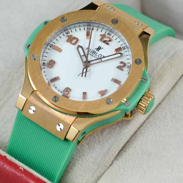 Shopping Men’s Watches Online in Pakistan