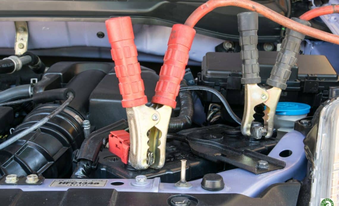 How to Charge a Mercedes Car Battery