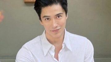 Chuando Tan 57 years Old Model who look 25. What is his Secret?